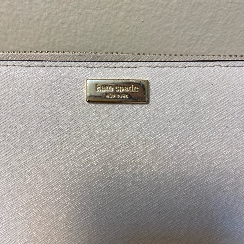 Kate Spade off White Leather Wallet - Picture 4 of 10